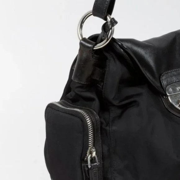 Prada Black Vitello Easy Pushlock Bag - Picture 7 of 12